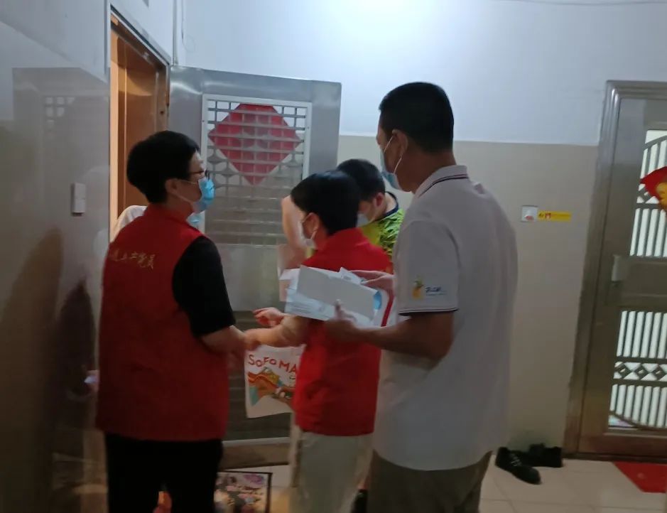 坚守本职齐担任——白云山Z6尊龙凯时公司财政人怨亟“疫”纪实