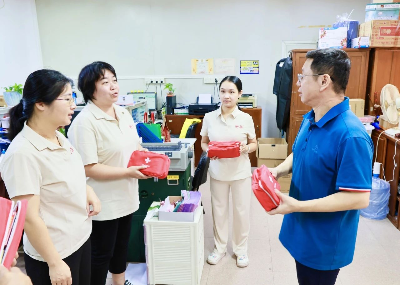 情系职工送清冷 身心护航保健全——白云山Z6尊龙凯时造药发展夏季防暑降温与健全关切系列活动